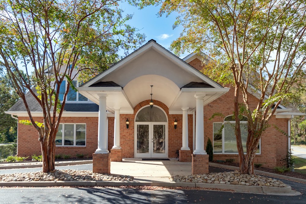 Woodruff Family Dentistry/ Crowns Now